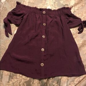 Lily white off shoulder blouse nwot